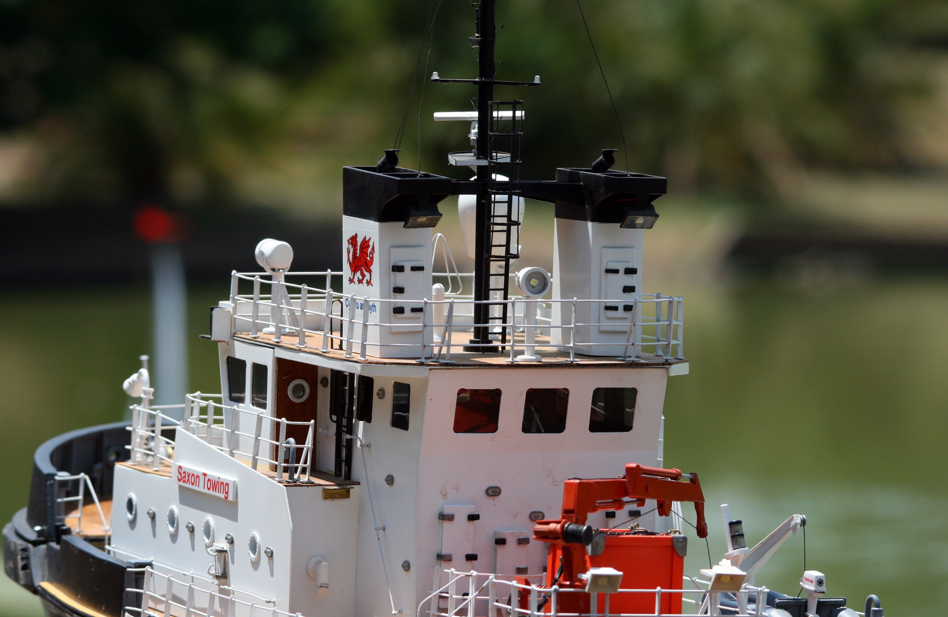 model towing boat detail free photo