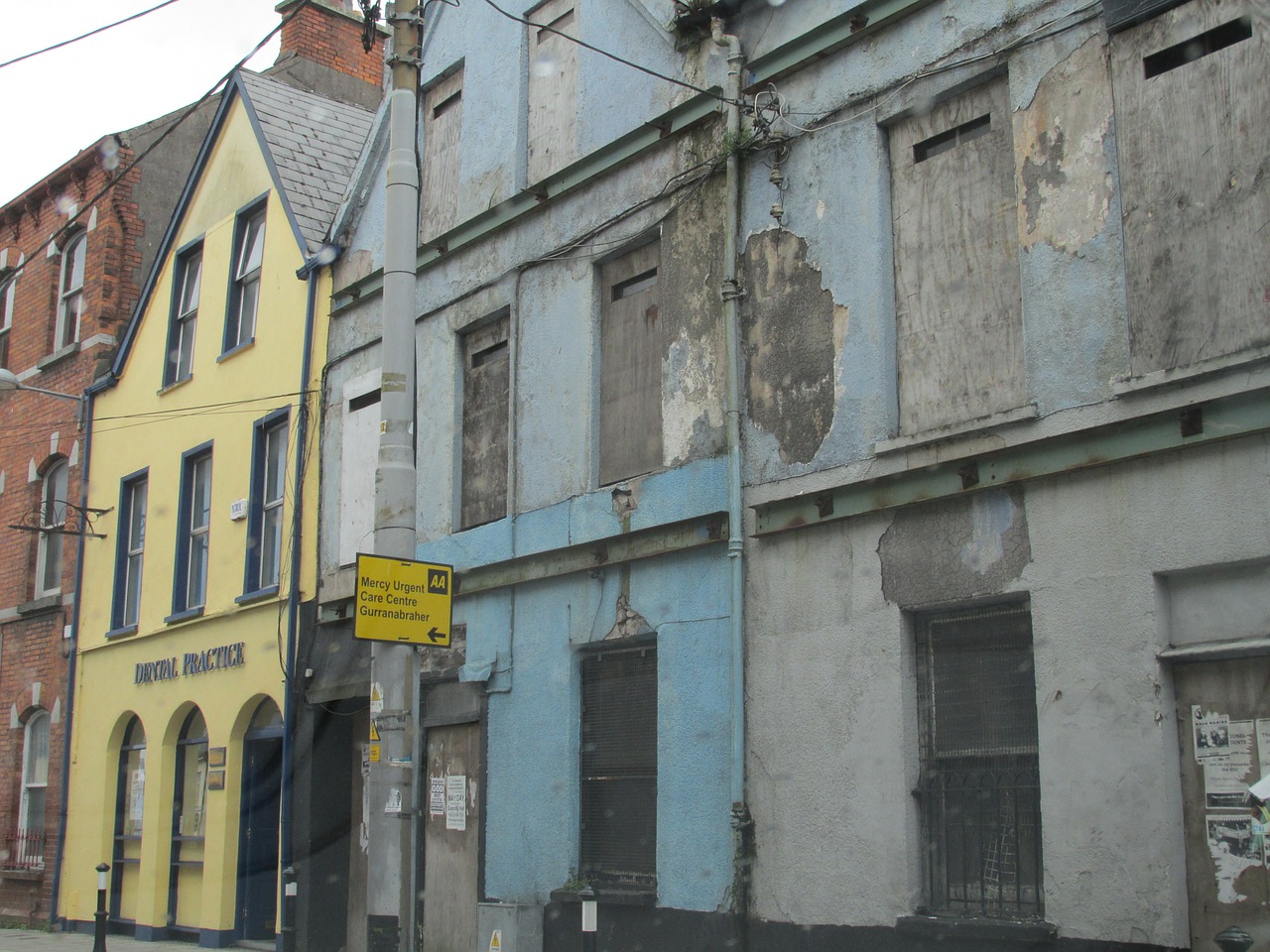 town street houses free photo