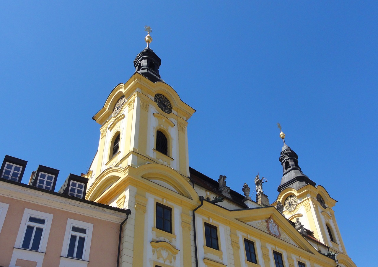 town hall  czechia  architecture free photo