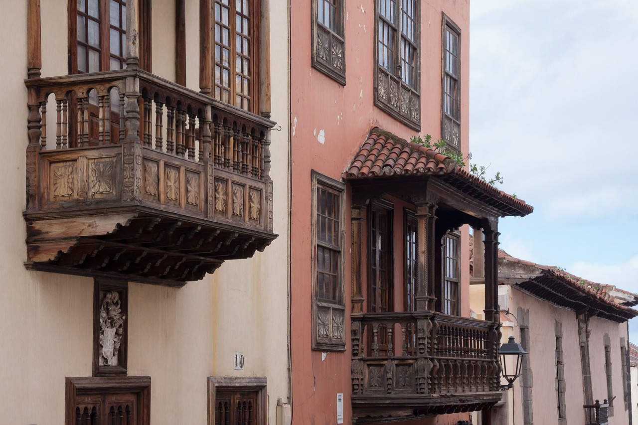 townhouses elegant simply free photo