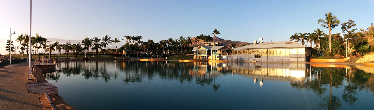 townsville swimming pool sea pool free photo