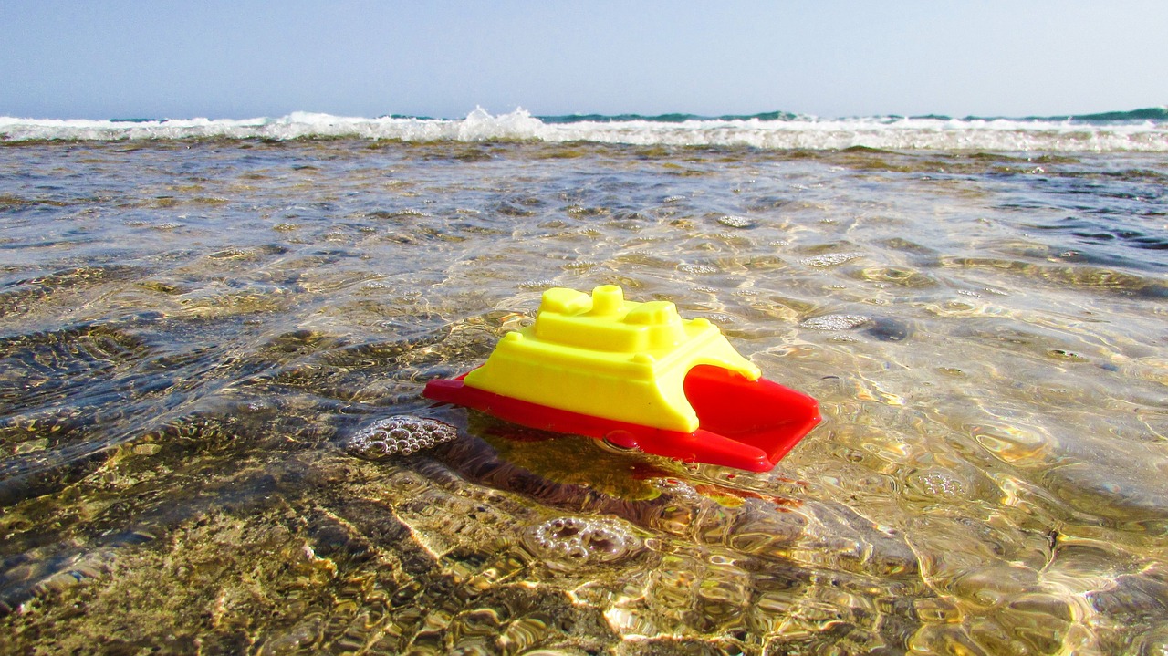 toy plastic beach free photo