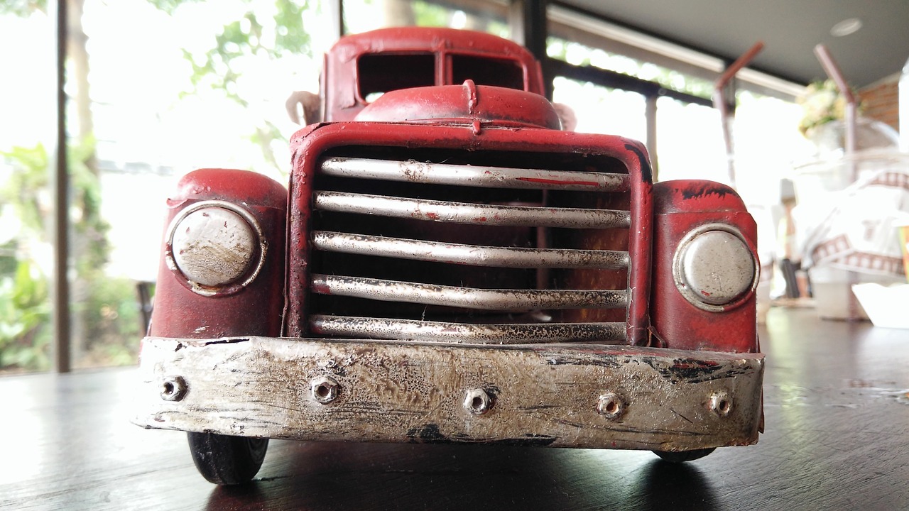 toy truck vintage free photo