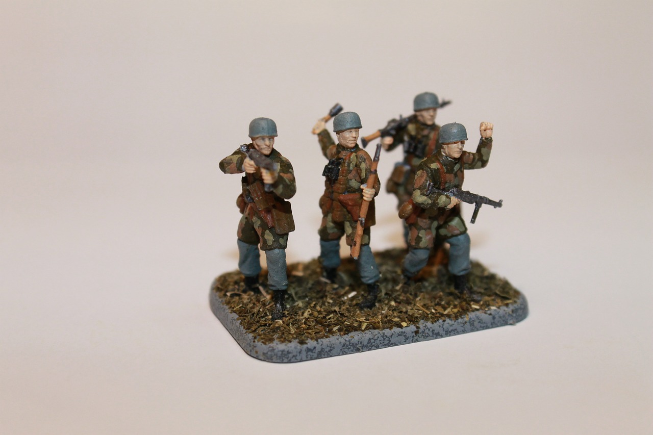 toy soldiers military paratroopers free photo