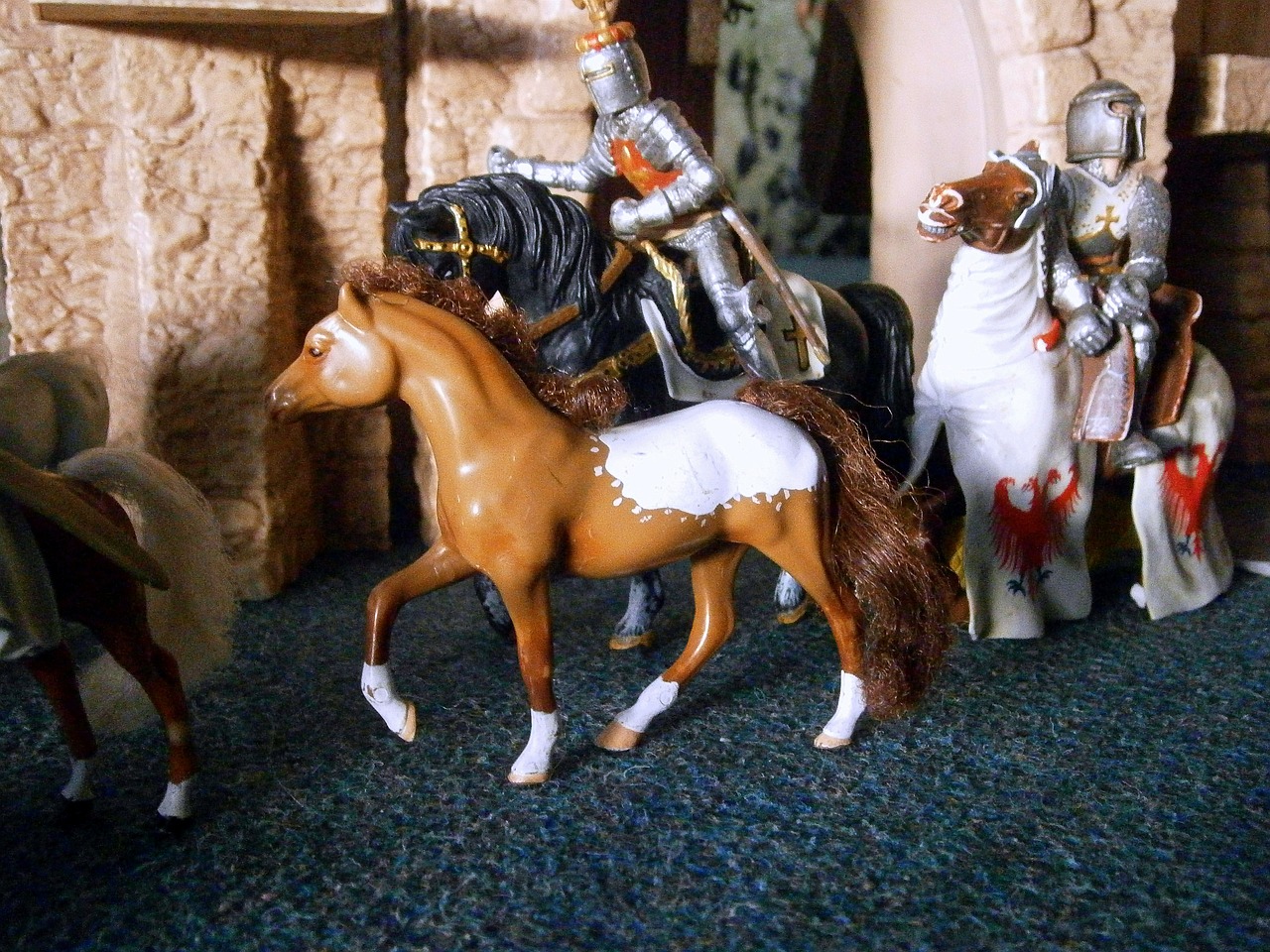 toys play middle ages free photo
