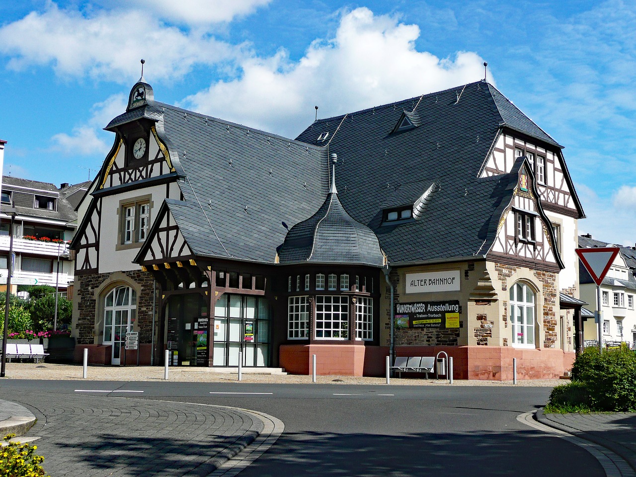 traben-trabach railway station mosel free photo