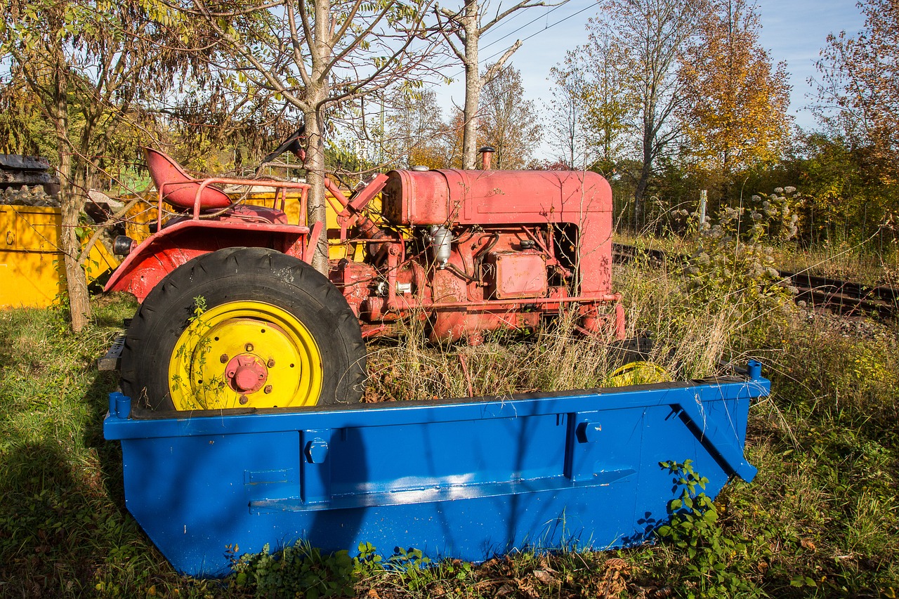 tractor agriculture commercial vehicle free photo