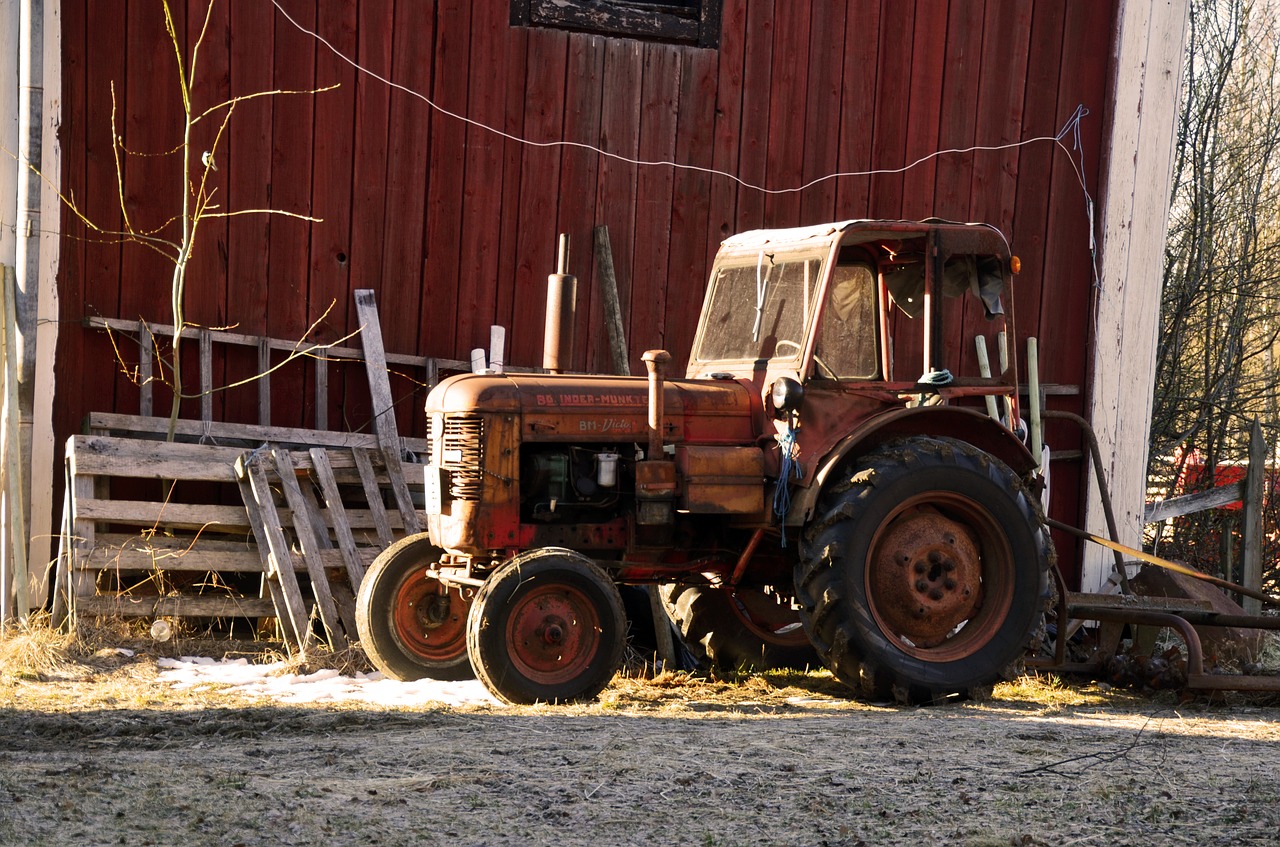 tractor skellefteå barn free photo