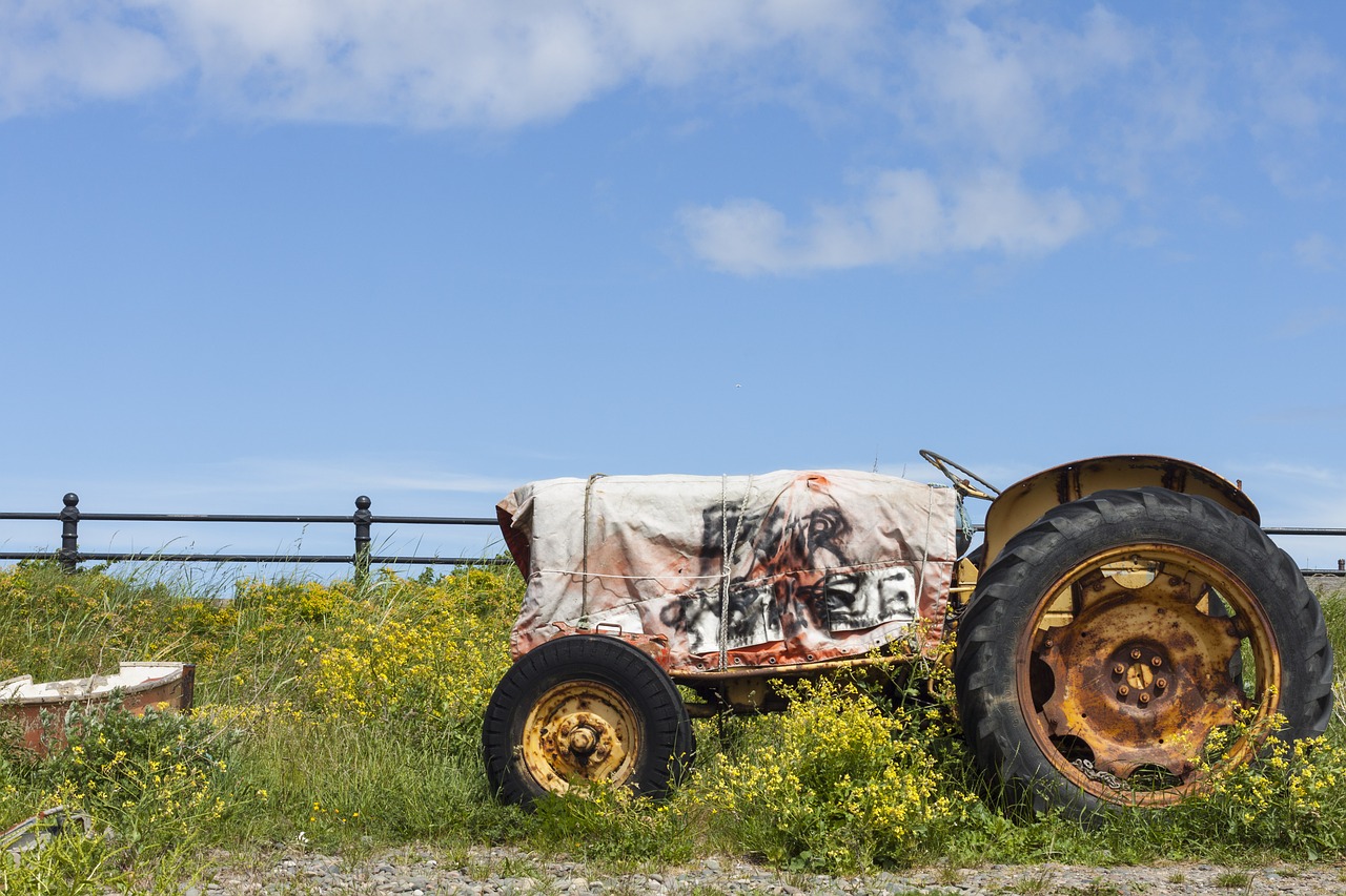 tractor vehicle equipment free photo