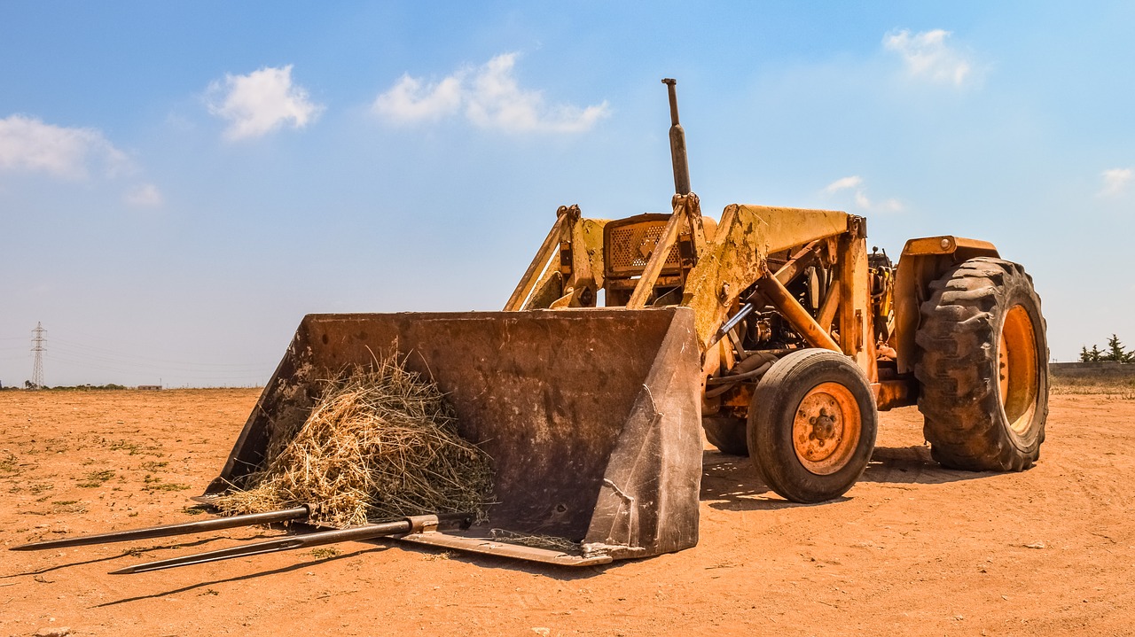 tractor heavy machine bulldozer free photo