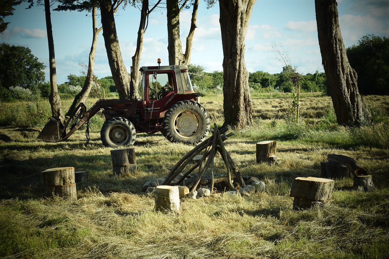 tractor campfire normandy free photo