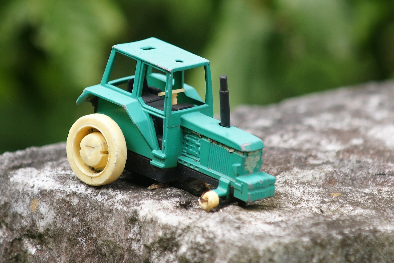 tractor children toys memory free photo