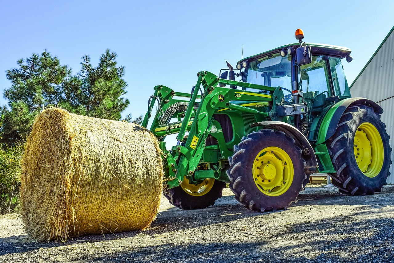 tractor hay bale free photo