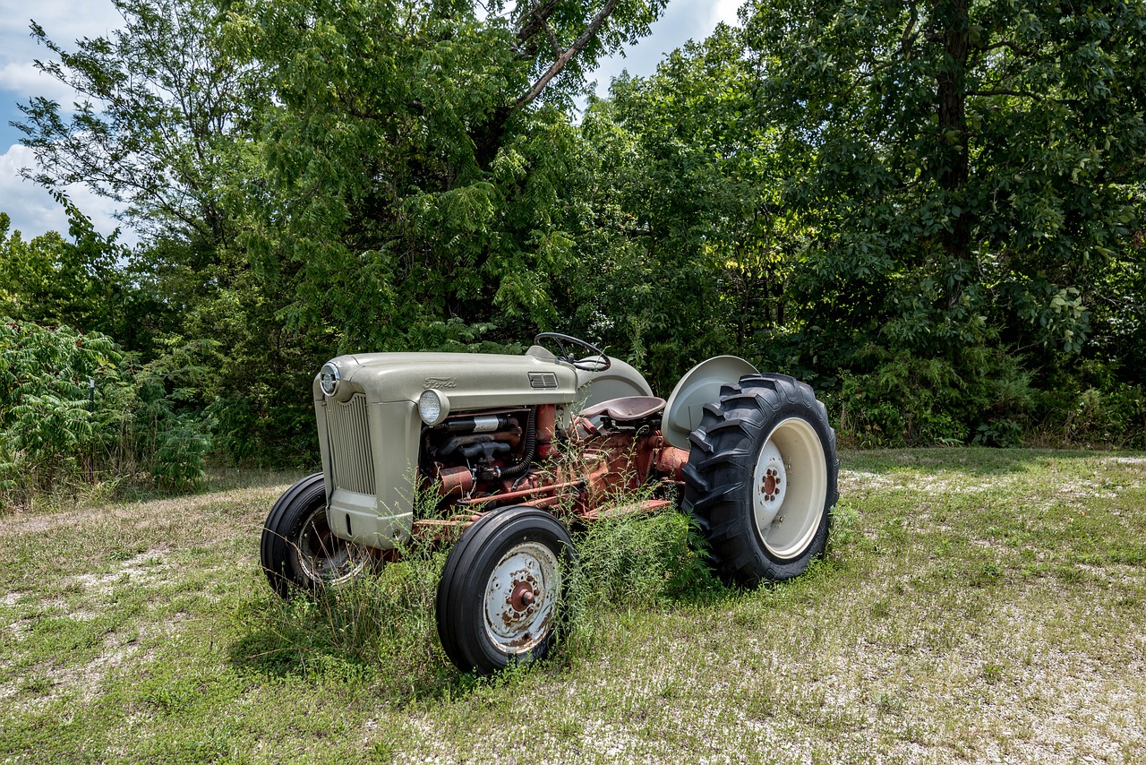 tractor  antique  farming free photo