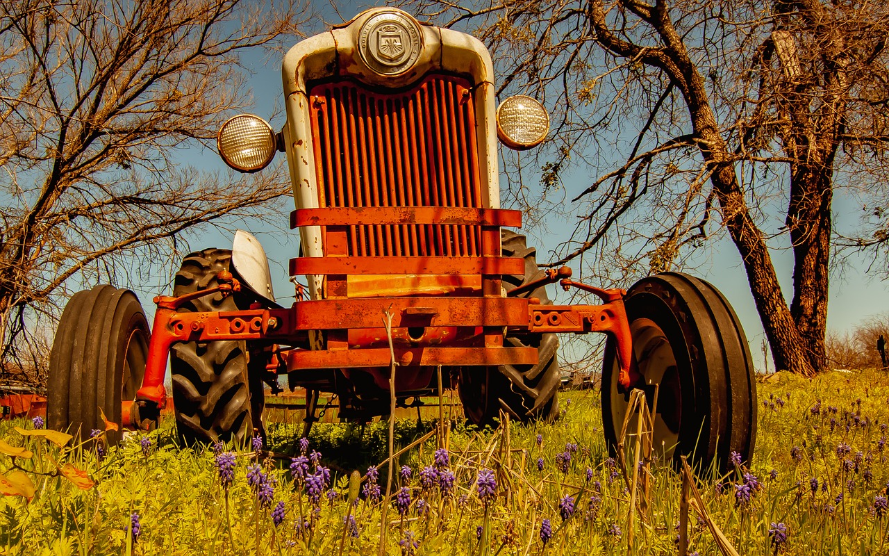 tractor  antique  agriculture free photo