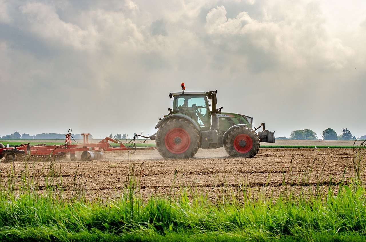 tractor  labour  fields free photo