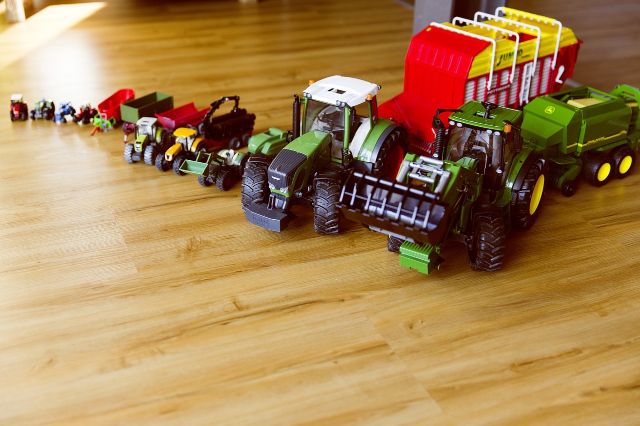 tractor bulldog toys free photo