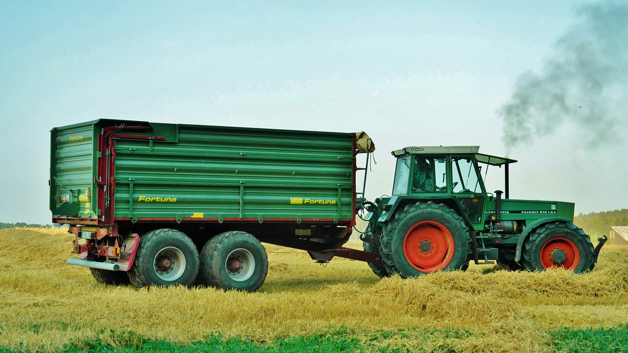 tractor tractors trailers free photo