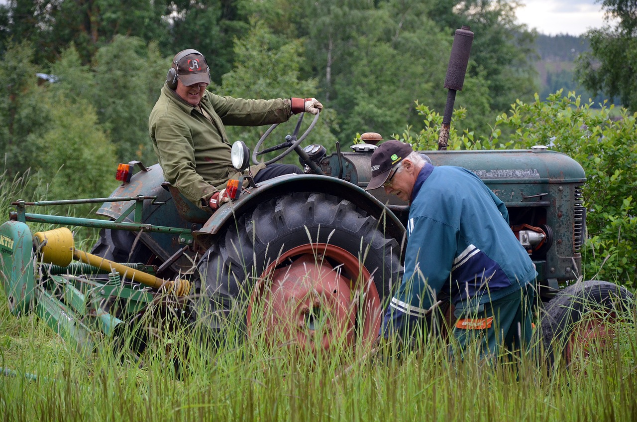 tractor men summer free photo