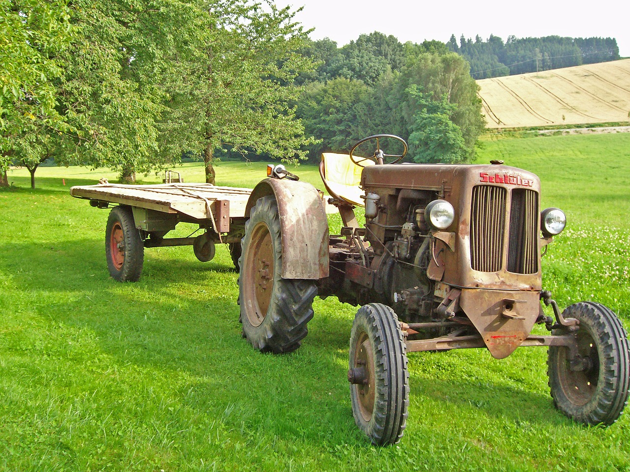 tractor schlüter agriculture free photo