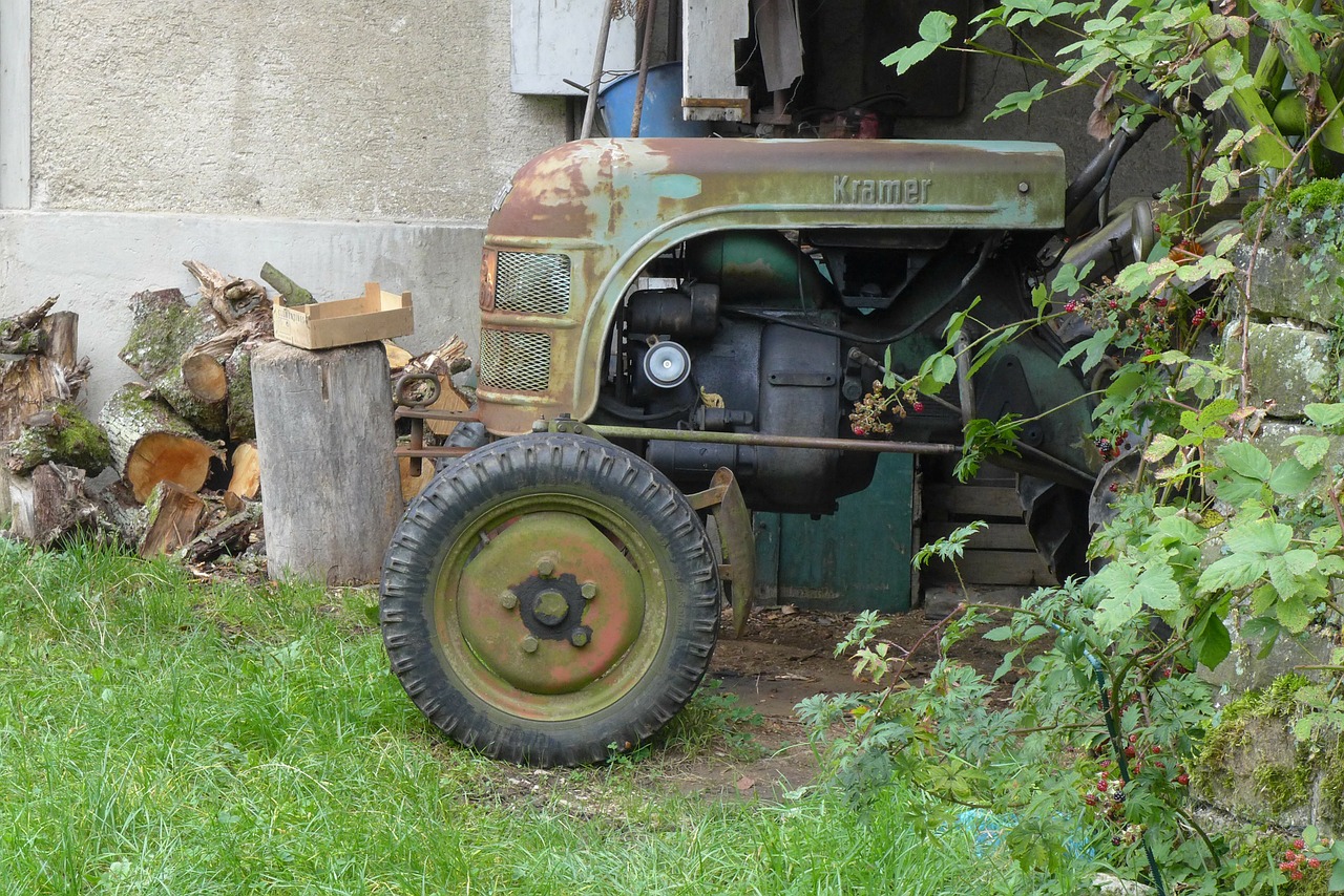tractors retirement oldie free photo