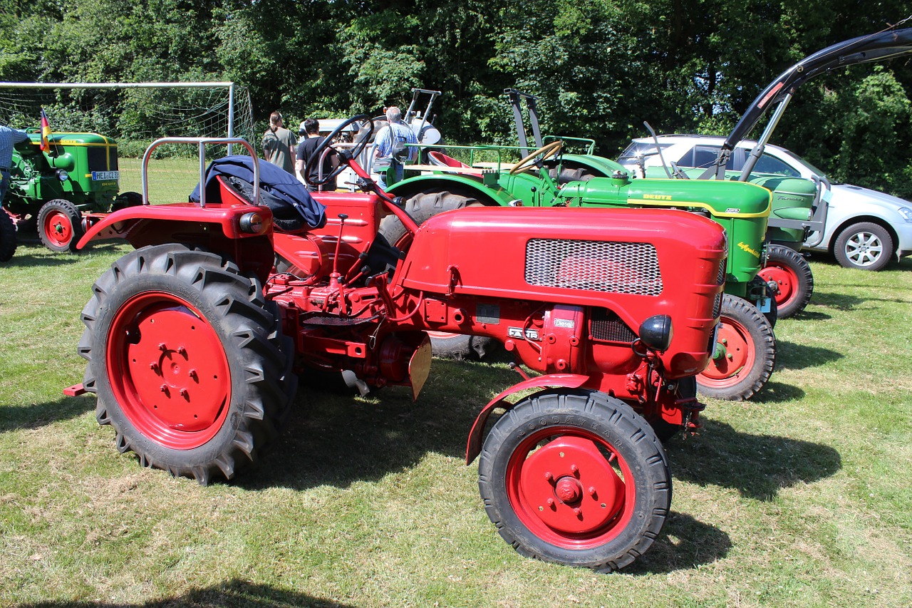 tractors oldtimer commercial vehicle free photo