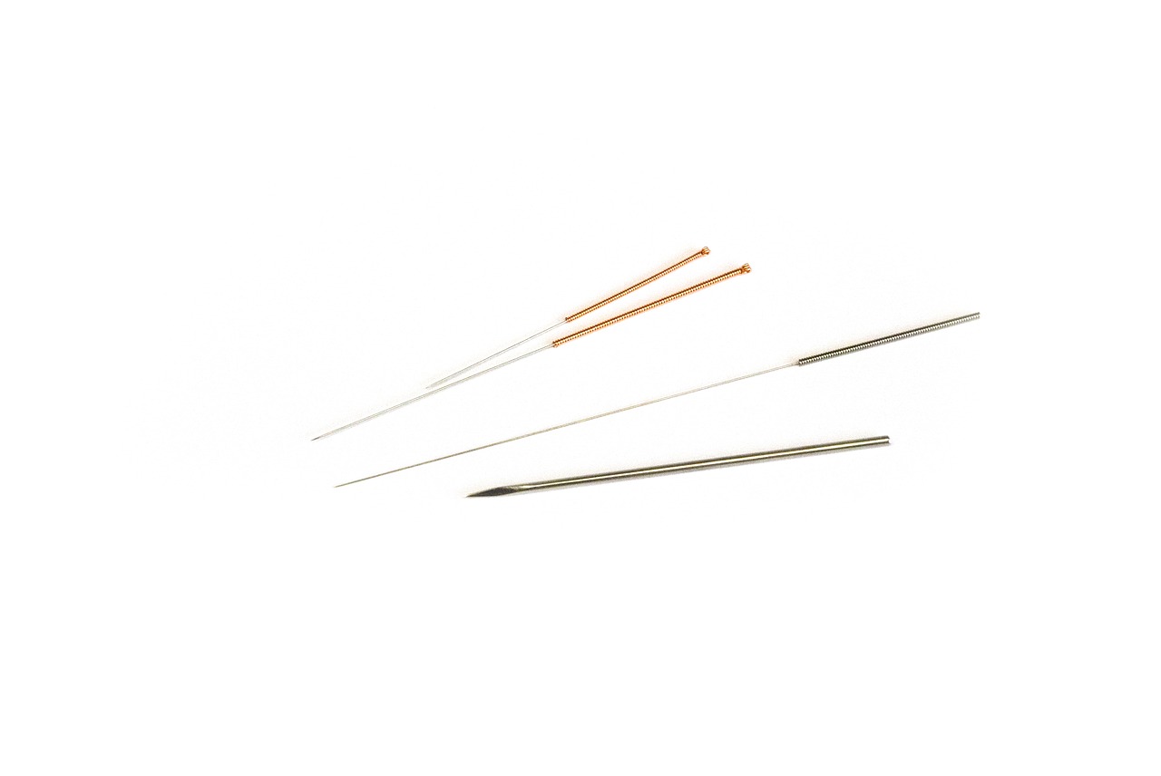traditional chinese medicine acupuncture needles acupuncture free photo
