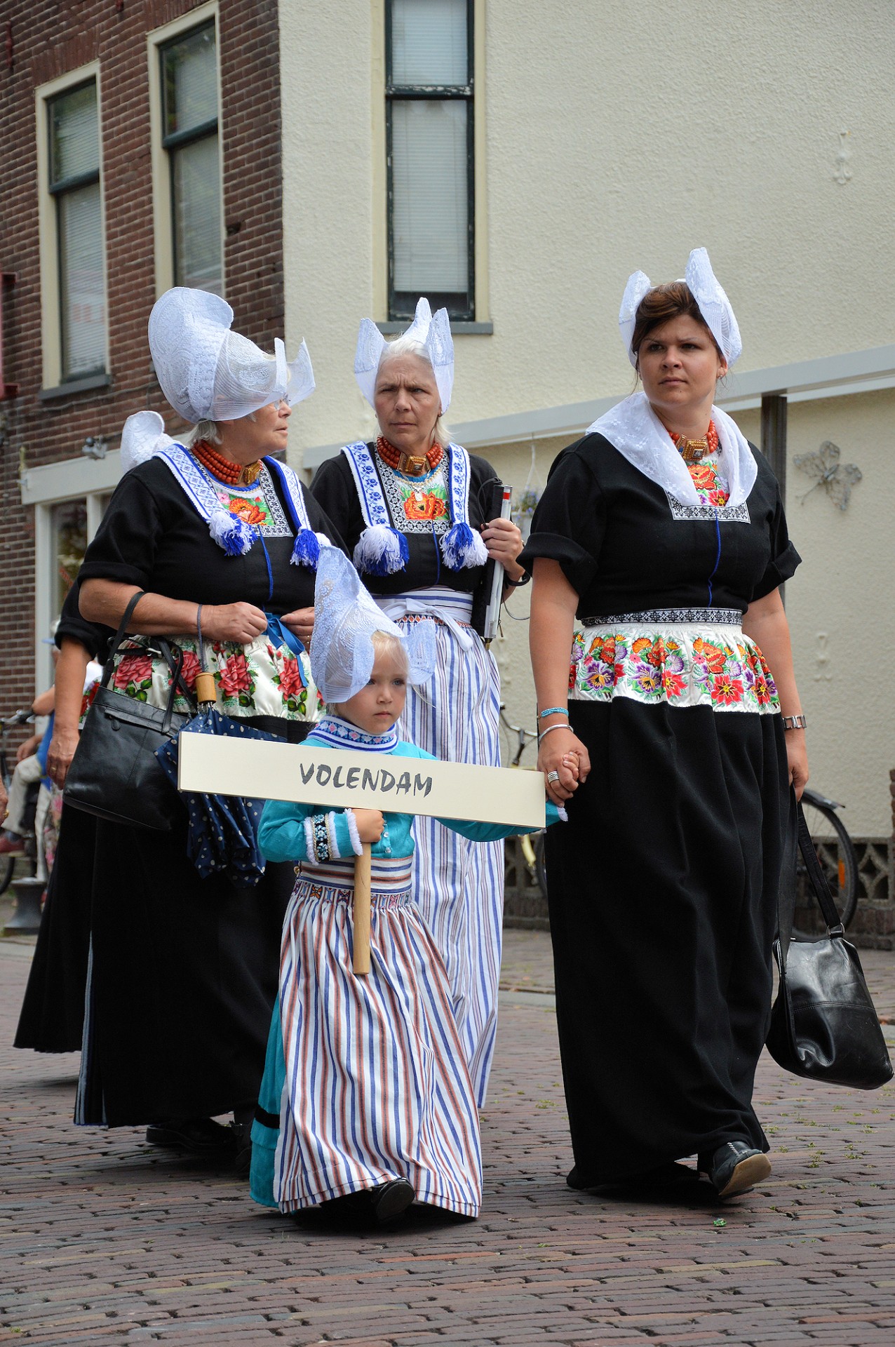 tradition holland clothing free photo