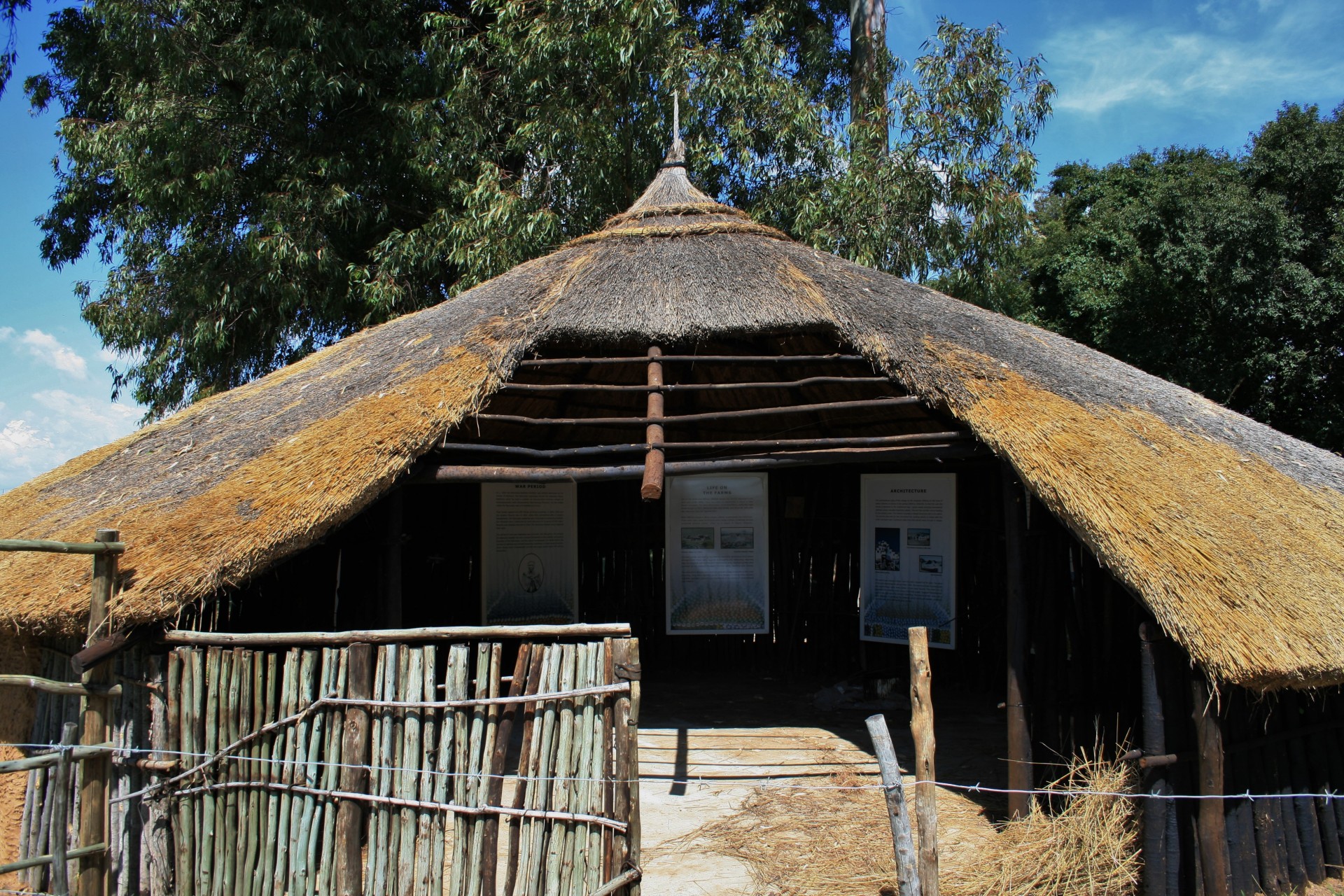 rondavel hut dwelling free photo