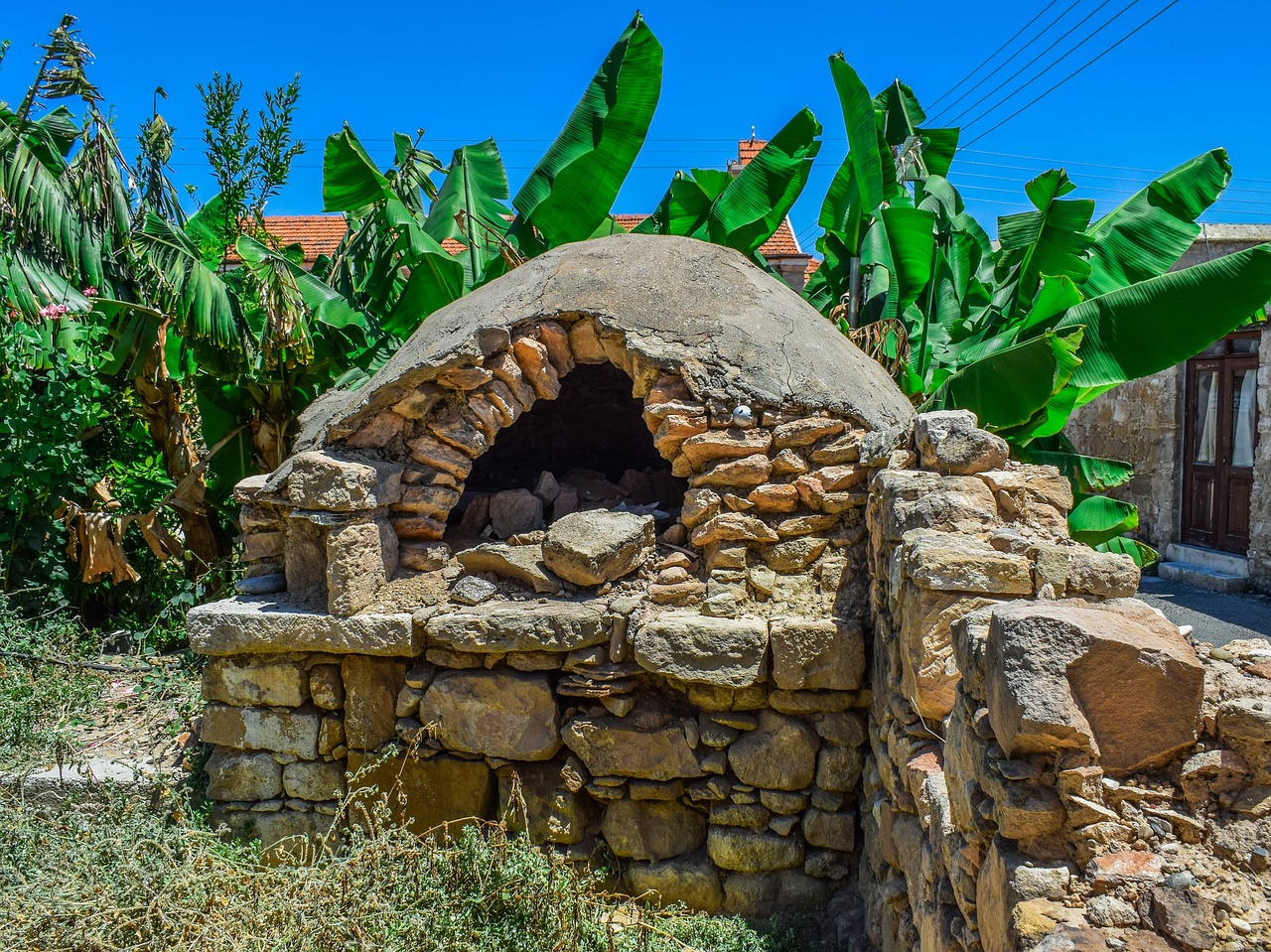 traditional oven  earthen oven  aged free photo
