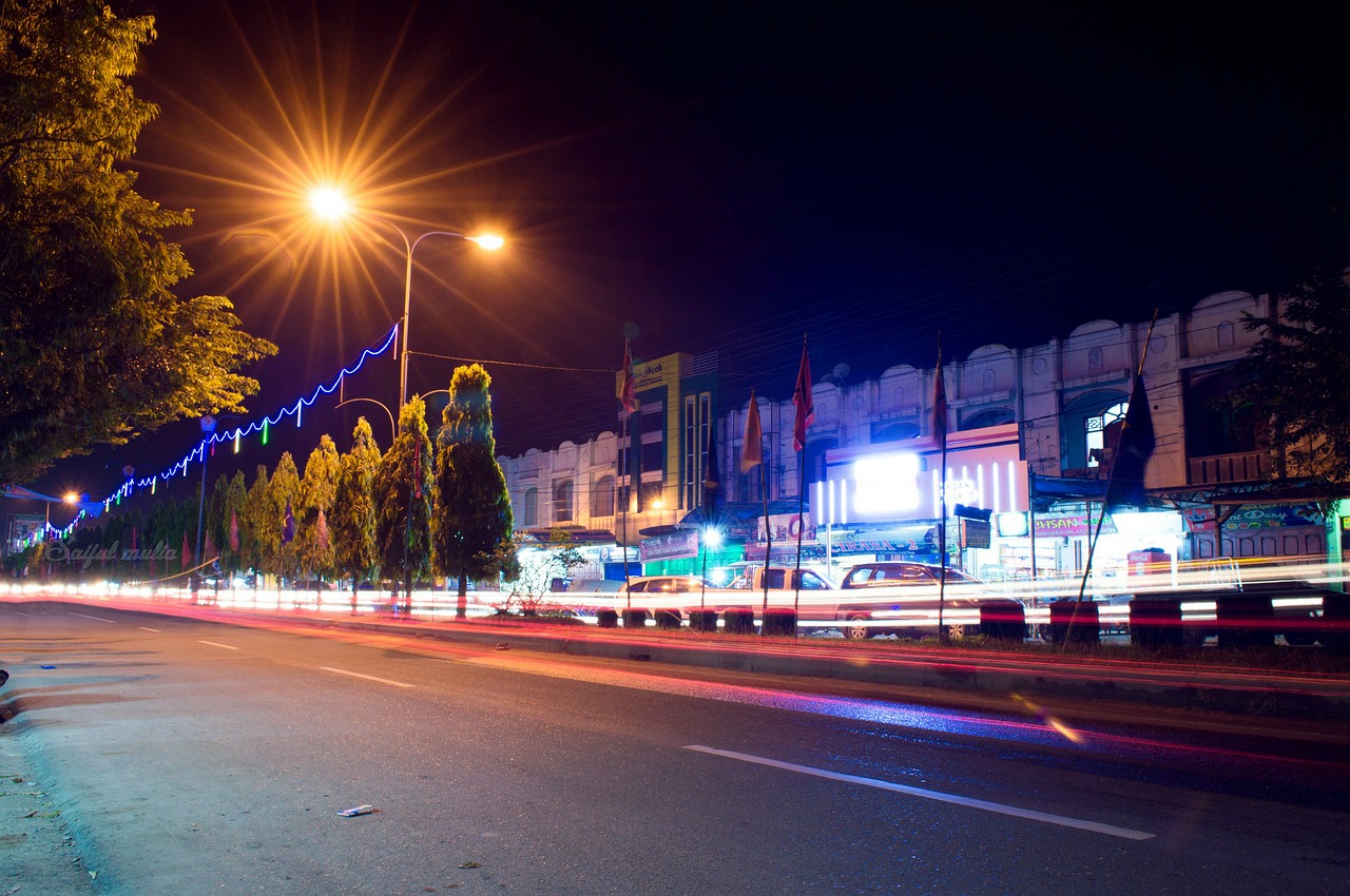 traffic night streeet lamp free photo