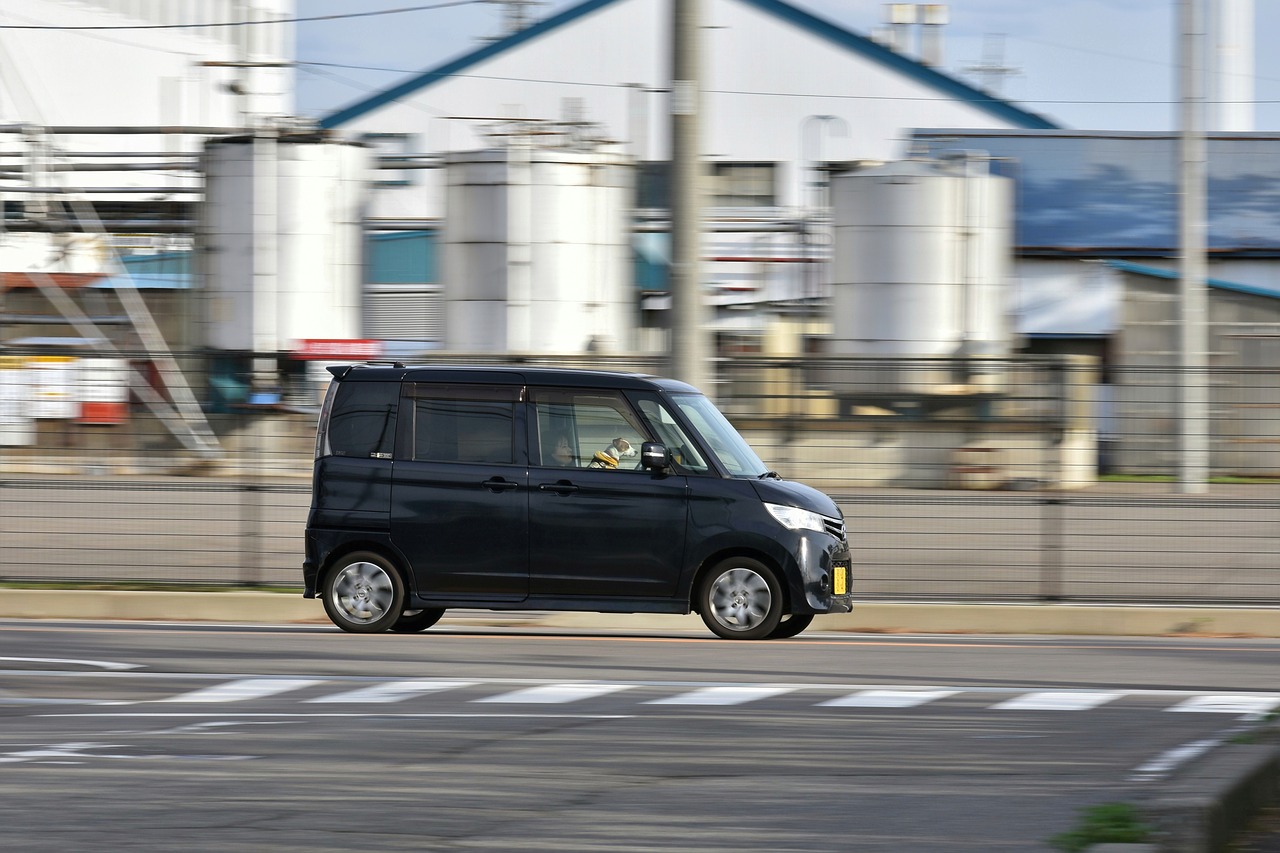 traffic  road  vehicle free photo