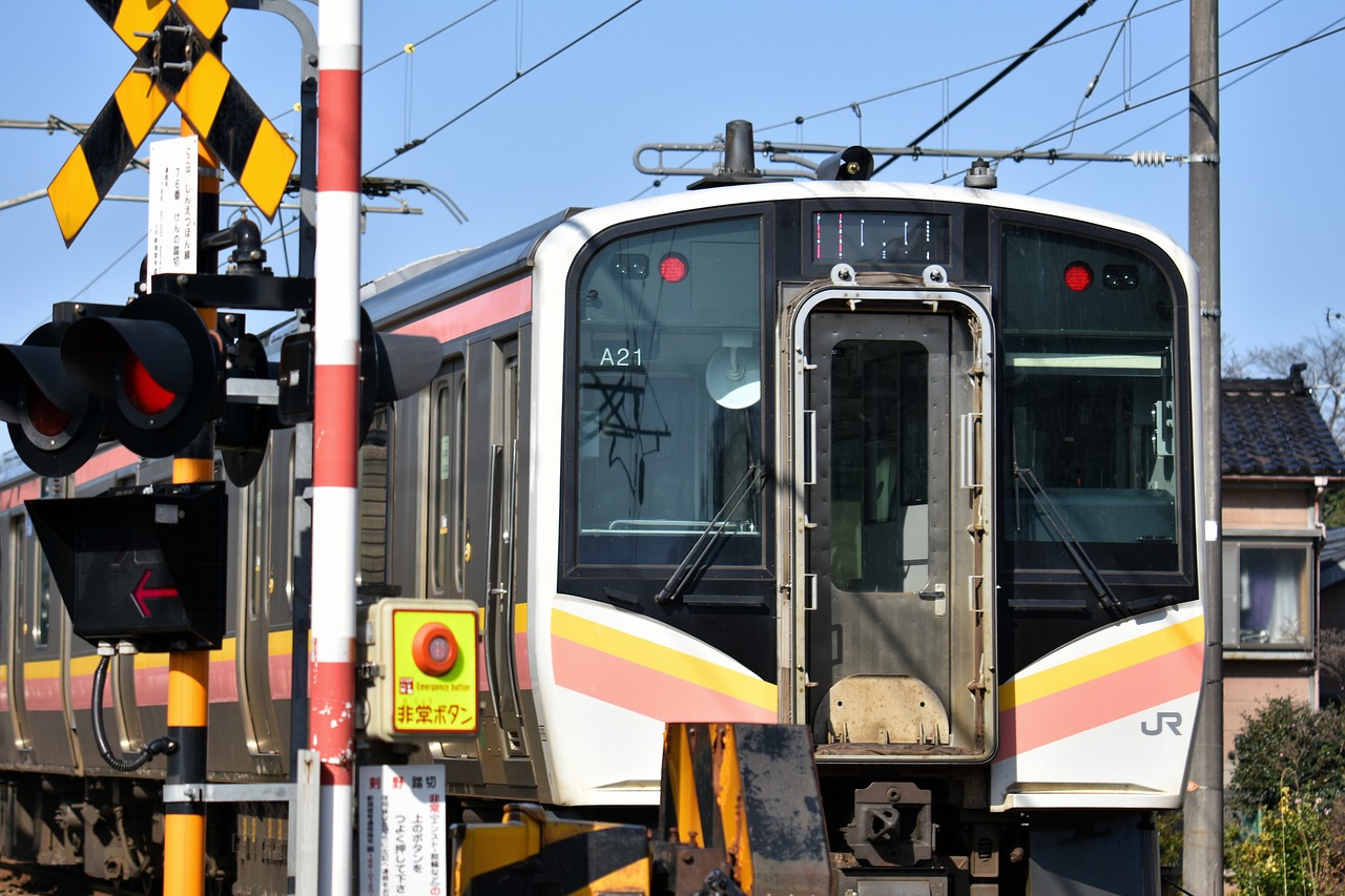 traffic  vehicle  train free photo