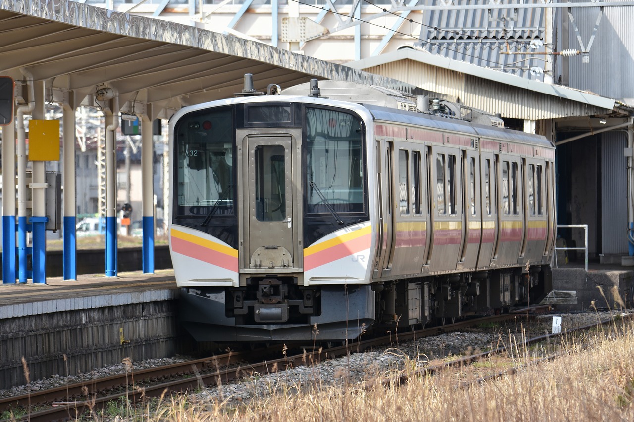 traffic  station  train free photo