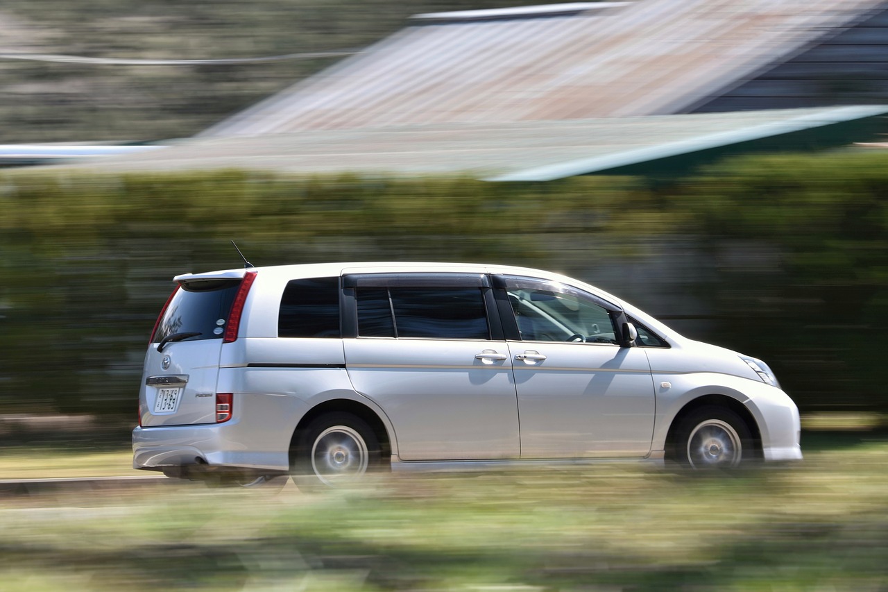 traffic  road  vehicle free photo