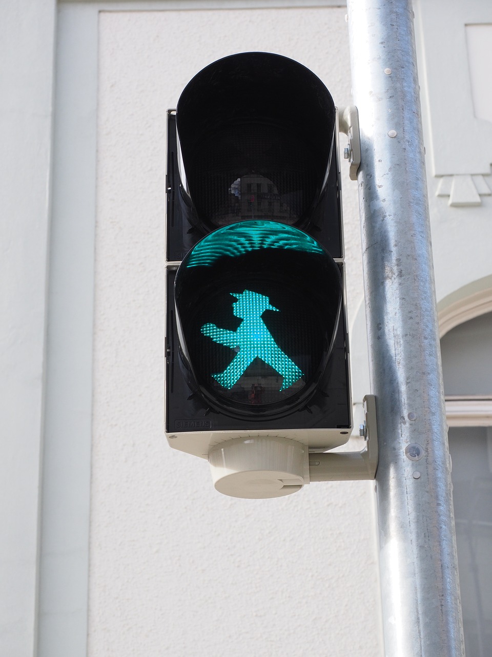 traffic lights footbridge little green man free photo