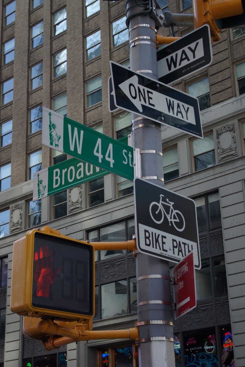 traffic sign  traffic lights  road sign free photo