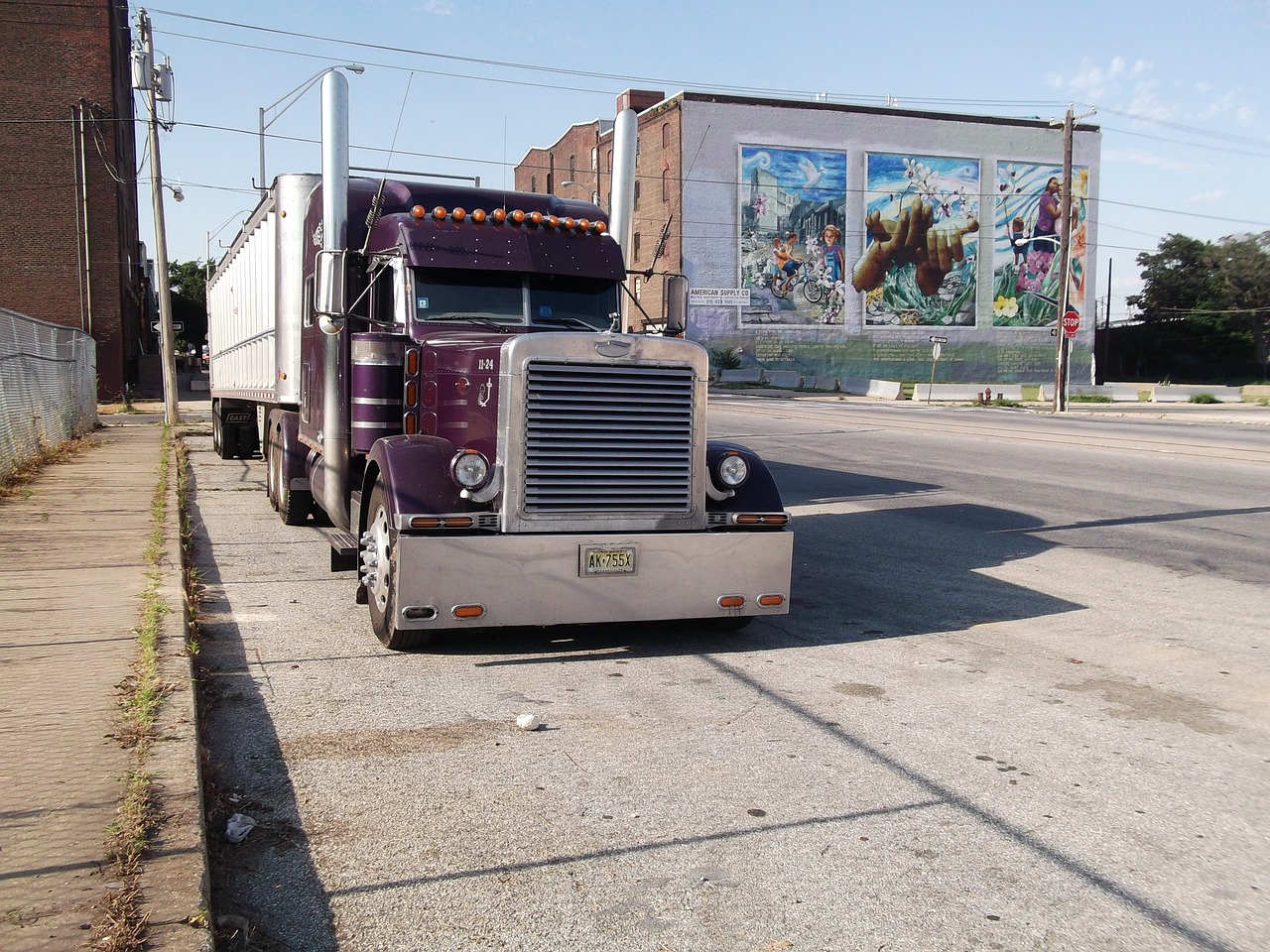 trailer mural downtown free photo
