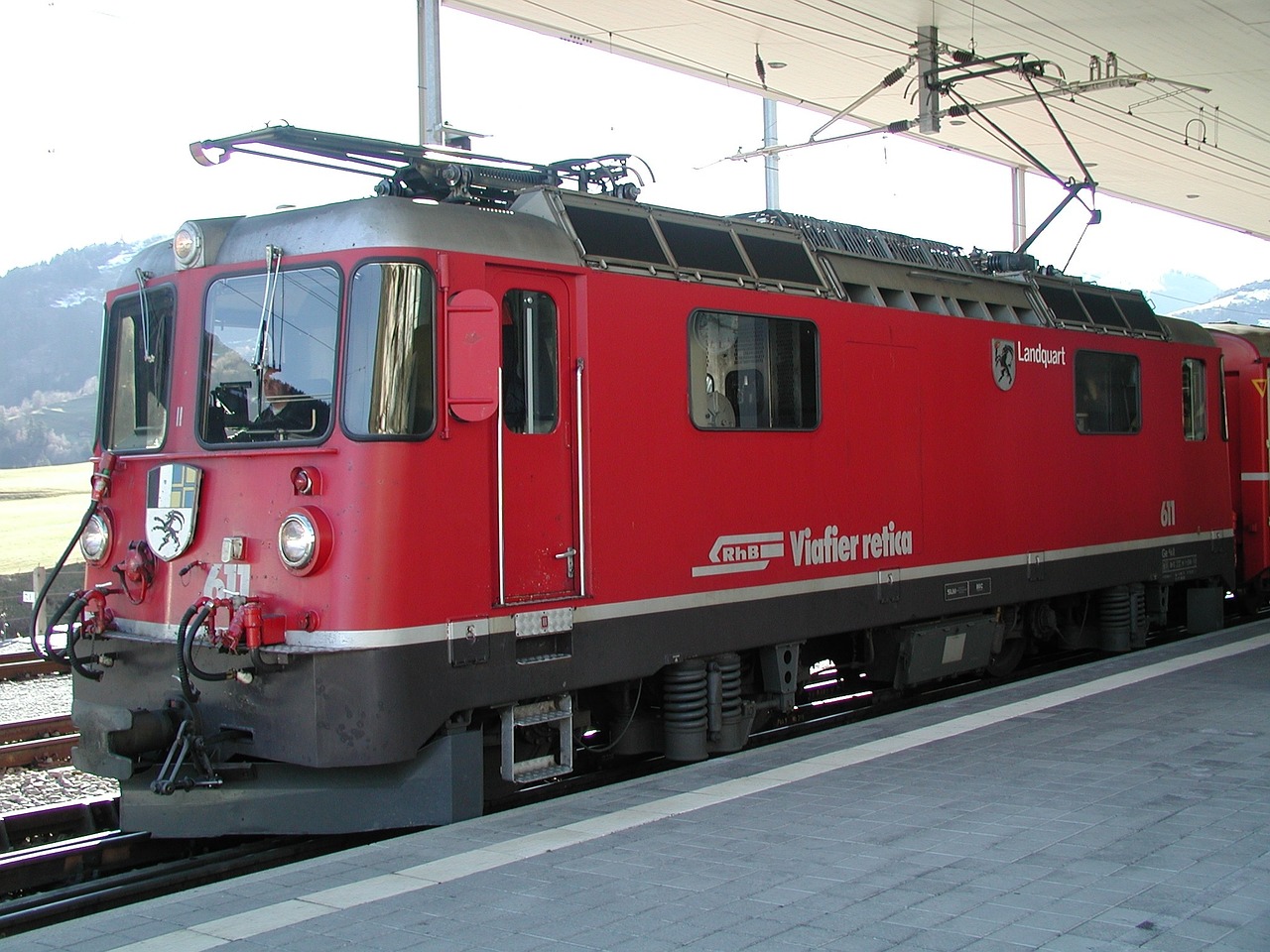 train rhb switzerland free photo