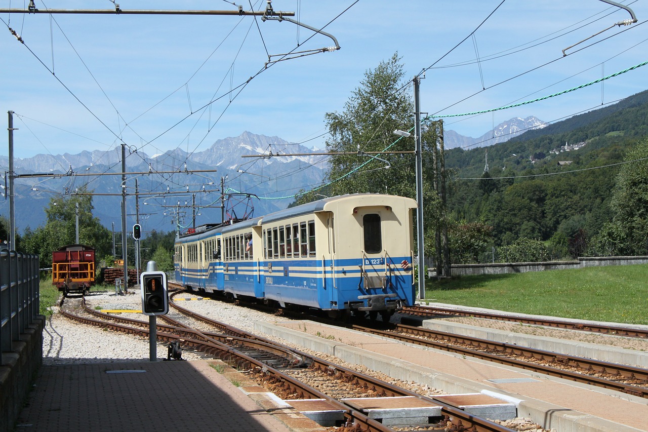 train railway mountains free photo