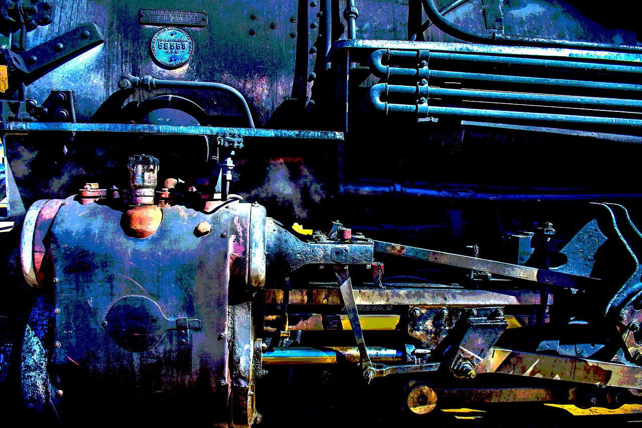 train locomotive railroad free photo