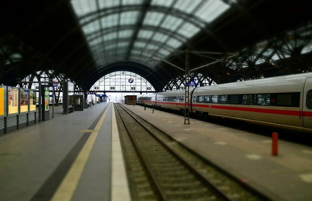train railway station leipzig free photo