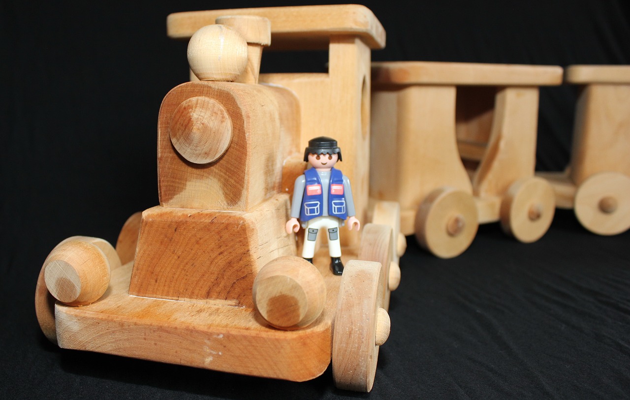 train toys wood free photo