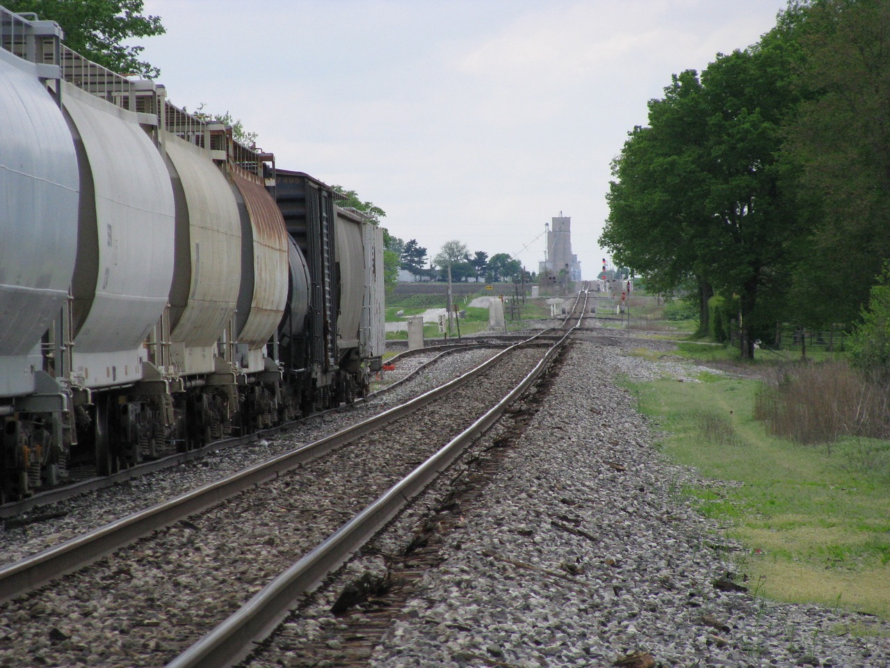 train railroad track free photo