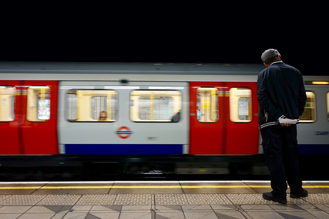 train tube underground free photo