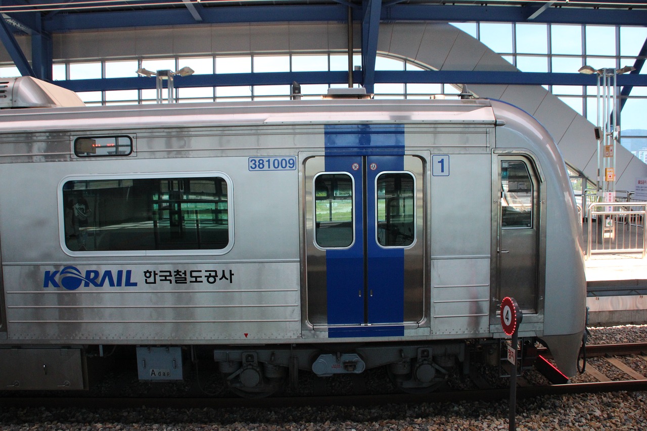 train subway republic of korea free photo