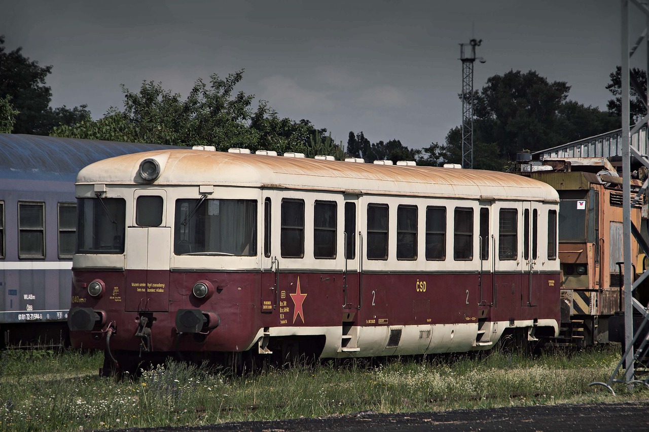 train locomotive railway free photo