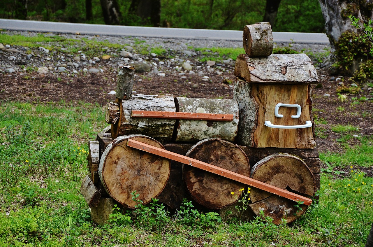 train wood wooden free photo