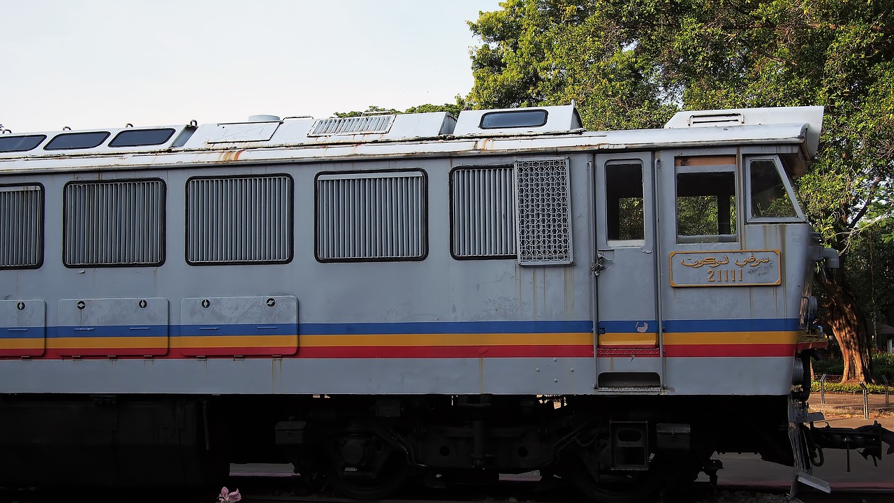 train  railway  locomotive free photo