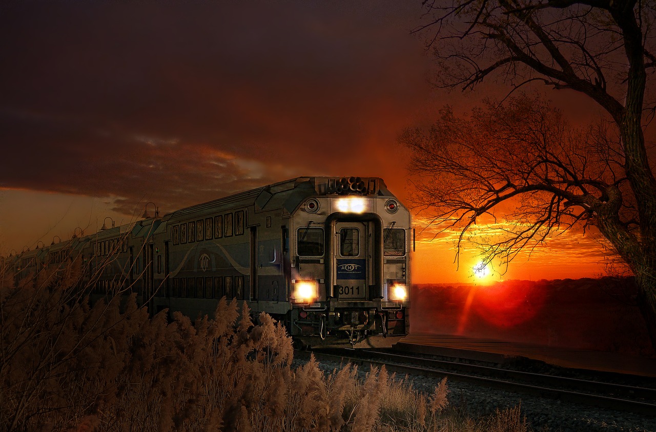 train  sun  warm colors free photo